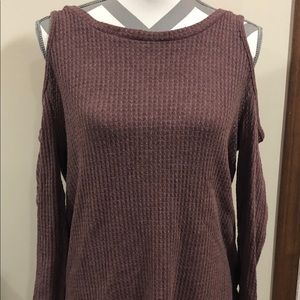 Cold shoulder long sleeve